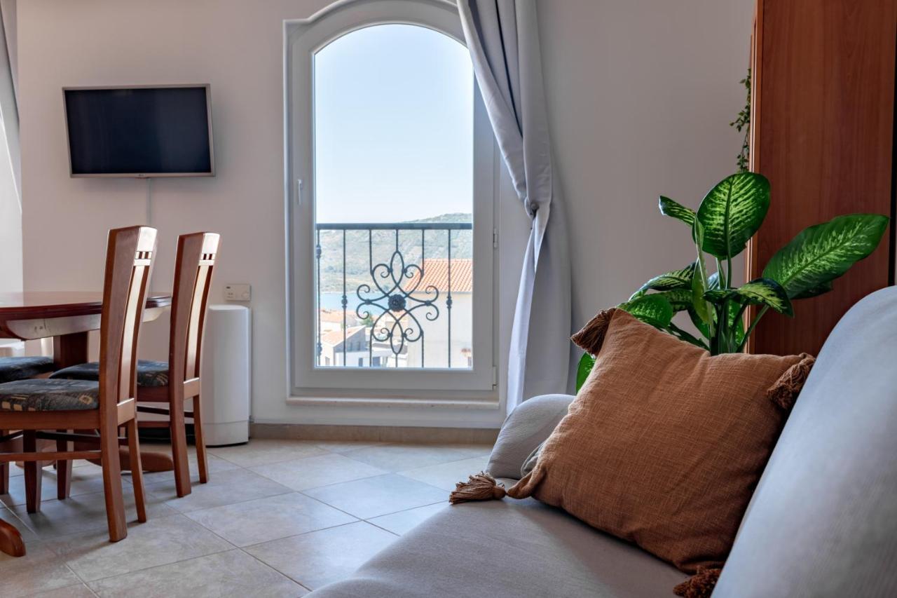 Villa Velebit 普利莫顿 外观 照片